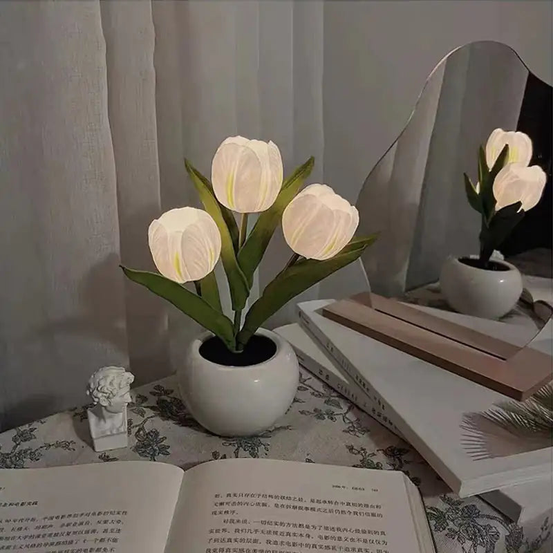 Tulip Sleeping Lamp